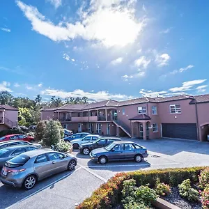 Kings Of Riccarton With Airport Shuttle Service Christchurch